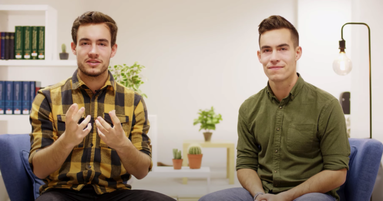 Les frères Alexandre et Jérémie De Pablos, étudiants en théologie à la HET-PRO de Saint-Légier (Suisse), ont réalisé un documentaire sur le témoignage, la prière de guérison et l’annonce de l’Evangile dans la rue