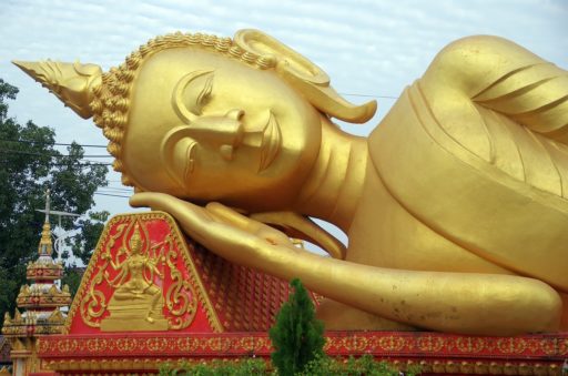 Bouddha géant près de Vientiane, capitale du Laos