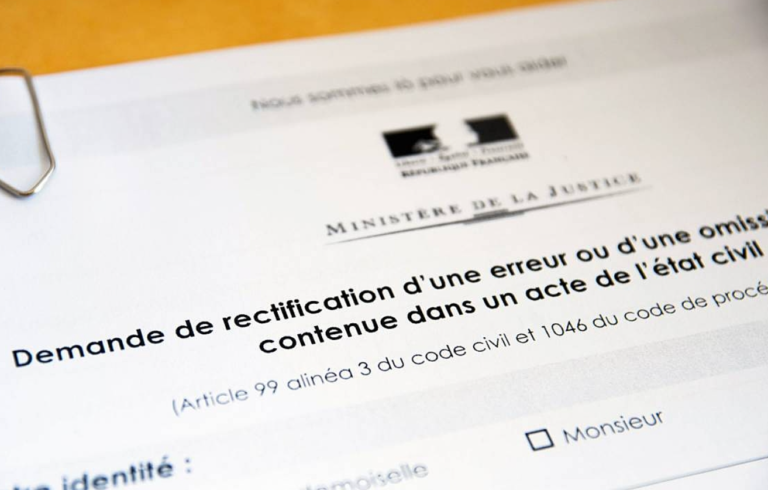 un document de rectification d'erreur sur l'état civile