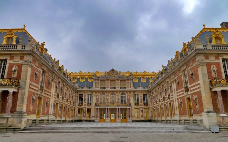 Vue de l'extérieur du Château de Versailles