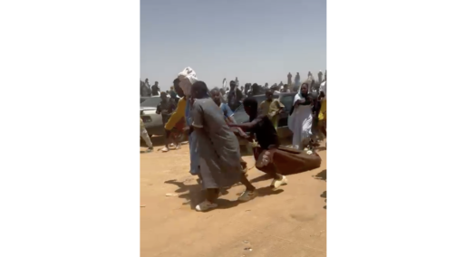 Le lundi 7 avril à Sélibabi dans le sud de la république islamique de Mauritanie, le corps d’un chrétien récemment inhumé a été déterré car il était considéré comme impur et sa dépouille entourée de son son linceul a été traînée sur plusieurs mètres par une foule dont des enfants pour le sortir du cimetière aux cris de Allah Akbar.