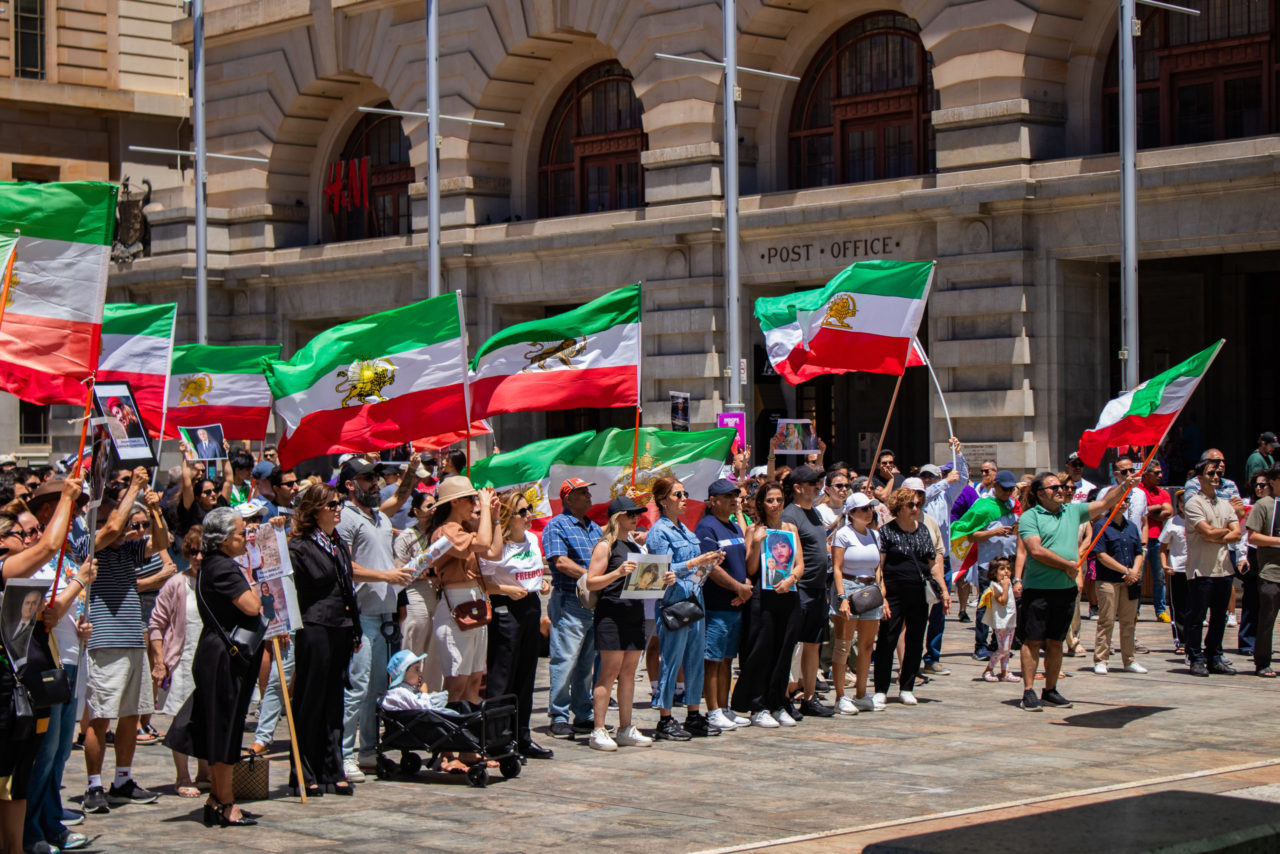 Rassemblement en faveur de la monarchie à Perth, en Australie