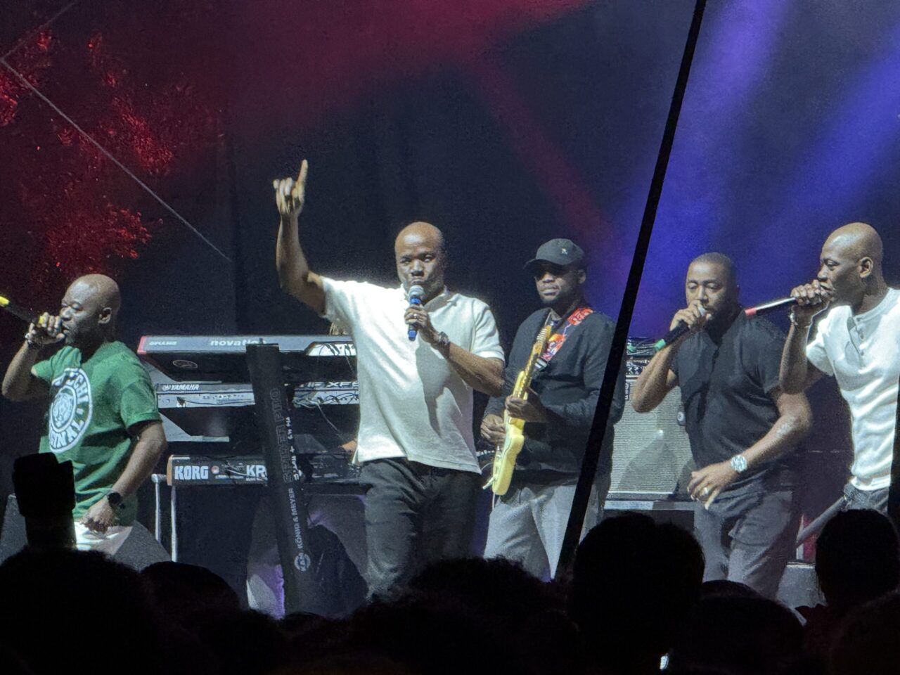 Concert de Magic System sur la place de l'Hôtel de Ville, Asnières-sur-Seine.